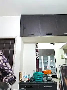 NANCY BARB5 online show from September 2025 02:28:02 PM