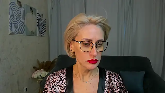 PamellaMurphy online show from September 2025 07:56:02 AM