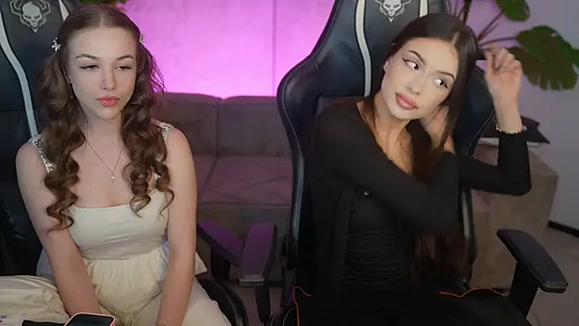 Ella 054 online show from March 2026 03:38:01 PM