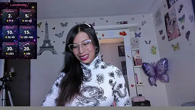 Megan Darcy online show from July 2026 08:07:01 PM