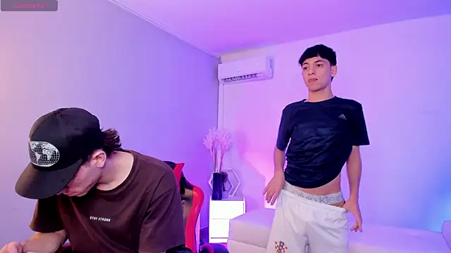 Handsomeboyss19 online show from April 2026 03:31:02 AM