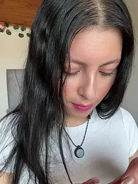 Mia salinass online show from July 2026 05:51:02 PM