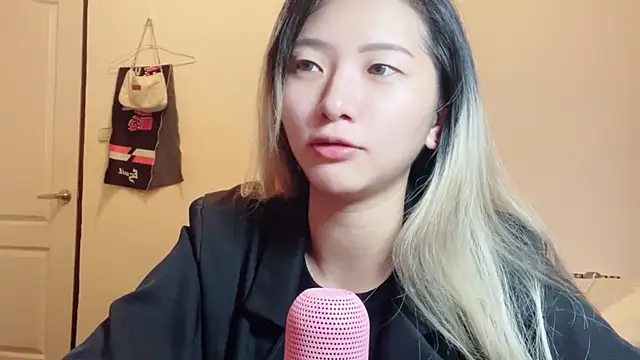 xu9920 online show from September 2025 12:39:01 PM