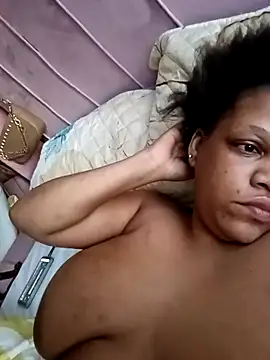 HappygalTheQueen online show from April 2026 04:01:01 AM