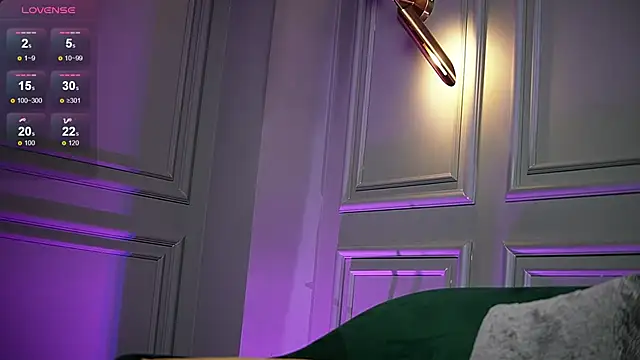 KendalDubai online show from September 2025 08:13:02 PM