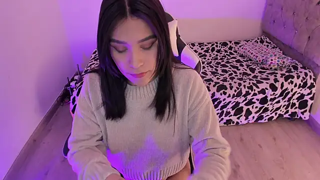 megaan cb online show from November 2025 01:21:02 PM