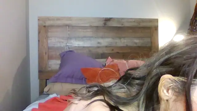 Snapshot of thickasstley chatting on June 2026 12:13:01 AM thickasstley online show from June 2026 12:13:01 AM