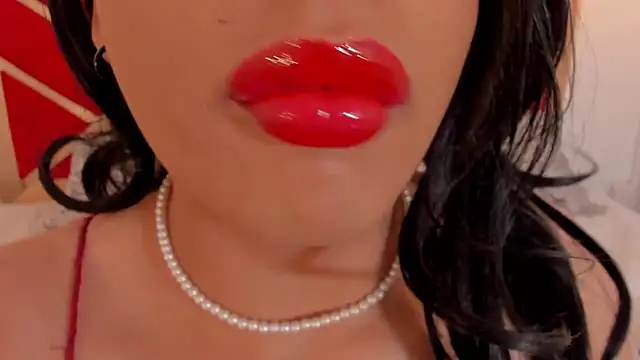 Snapshot of sweet_Elizabeth chatting on June 2026 04:22:02 AM sweet Elizabeth online show from June 2026 04:22:02 AM