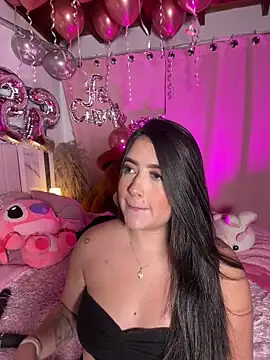 Emiily Moore1 online show from February 2026 11:41:01 PM