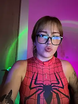 aliciia 23 online show from March 2026 11:33:01 PM