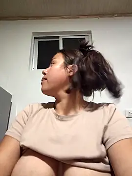 camila-titis online show from March 2026 02:33:02 AM