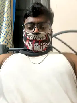 DJLOVE280825 online show from December 2025 11:22:01 PM