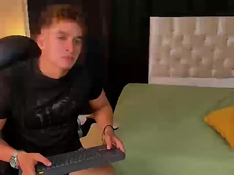 paull george online show from March 2026 03:00:01 PM