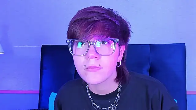 Tsuki Maru online show from February 2026 08:57:02 PM