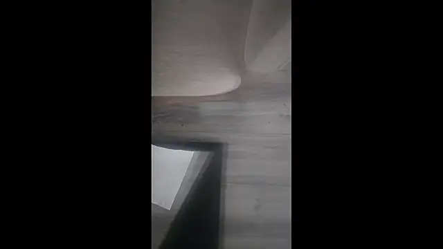 sthuart22 online show from April 2026 06:27:02 PM