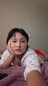 Hellenlin online show from April 2026 05:05:02 PM