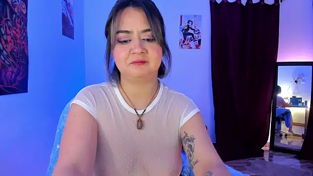 LylaVixxen online show from June 2026 05:02:02 AM