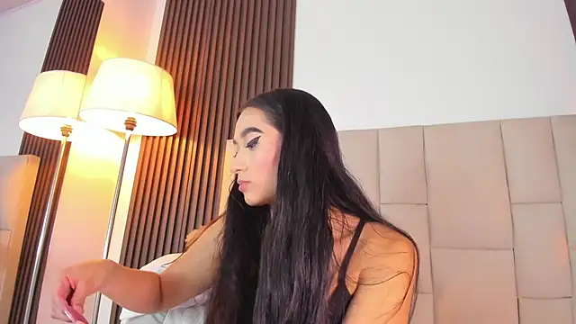 Snapshot of Nicolqueen_ chatting on July 2026 03:14:02 PM Nicolqueen online show from July 2026 03:14:02 PM