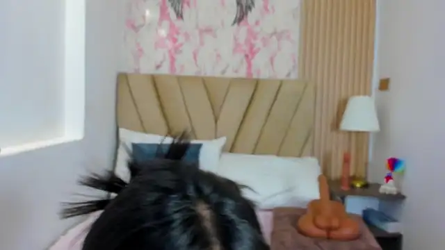 Thais kim online show from July 2026 01:24:02 PM