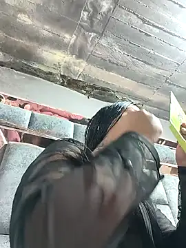 missashlyrosette online show from April 2026 11:07:01 PM