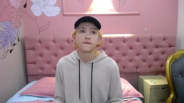 Aaron Fordd online show from November 2025 11:32:02 AM