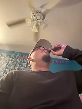 AlexR9700 online show from April 2026 03:16:01 AM