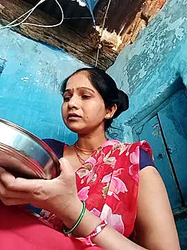 Jooli xx online show from April 2026 03:28:01 AM