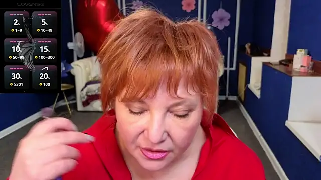 Snapshot of Kira_Kenett chatting on May 2026 04:26:01 PM Kira Kenett online show from May 2026 04:26:01 PM