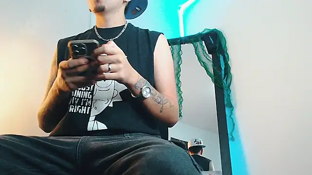 liamty luxor online show from December 2025 04:21:01 AM