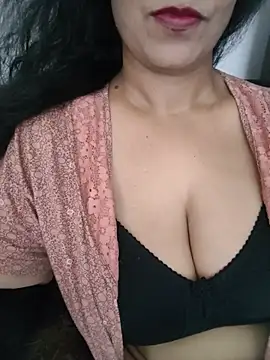 Snapshot of Deepa_Sharma143 chatting on July 2026 06:09:02 AM Deepa Sharma143 online show from July 2026 06:09:02 AM