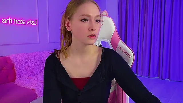 AgataFoxley online show from February 2026 06:22:02 AM