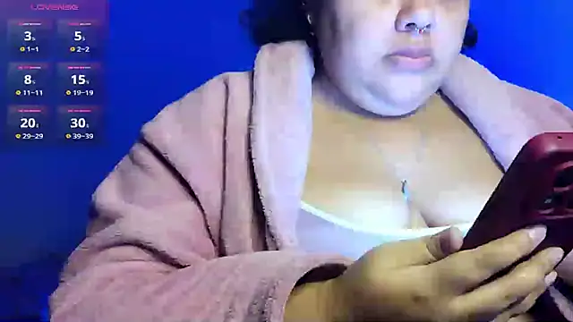 Snapshot of xlatinastar chatting on June 2026 12:02:01 PM xlatinastar online show from June 2026 12:02:01 PM