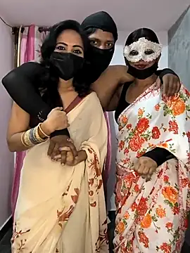 Snapshot of Family02 chatting on February 2026 05:20:01 PM Family02 online show from February 2026 05:20:01 PM