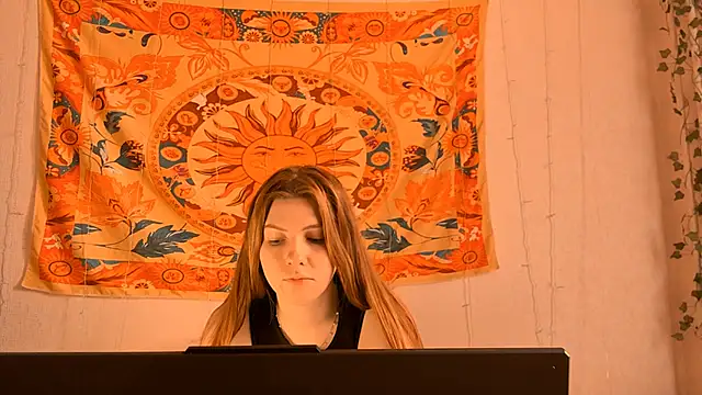 AliceCUNTach online show from April 2026 05:02:02 AM