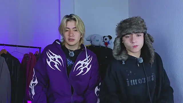 Vamps Lovers online show from September 2025 12:49:02 PM