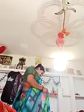 Snapshot of Rani_sahiba chatting on December 2025 08:23:01 AM Rani sahiba online show from December 2025 08:23:01 AM