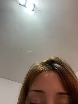 tunenahott online show from June 2026 10:59:02 PM