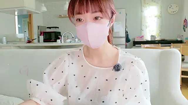 Snapshot of SUZU_1201 chatting on July 2026 12:51:01 AM SUZU 1201 online show from July 2026 12:51:01 AM