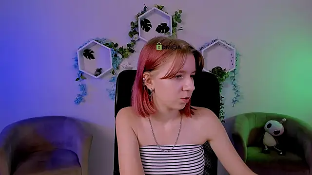 gloria bubble online show from June 2026 06:45:02 PM