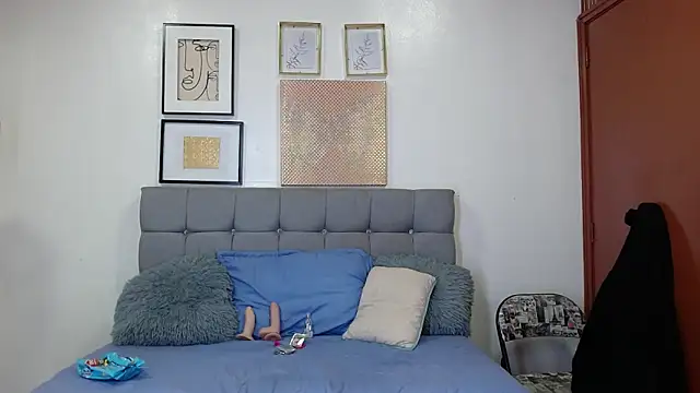  naomi s online show from April 2026 01:30:01 PM