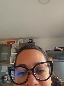 Nicoleefaith  online show from April 2026 01:41:01 PM