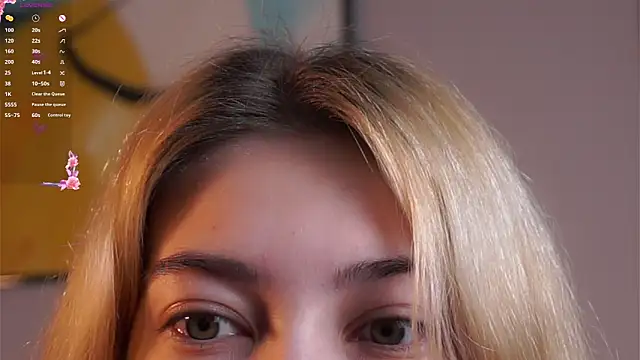 AngelicRice online show from April 2026 01:18:01 PM