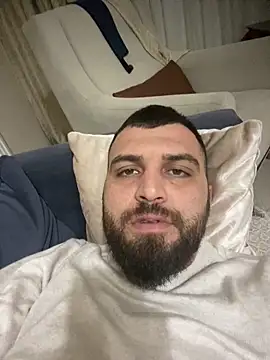 banuemre28 online show from March 2026 08:46:02 PM