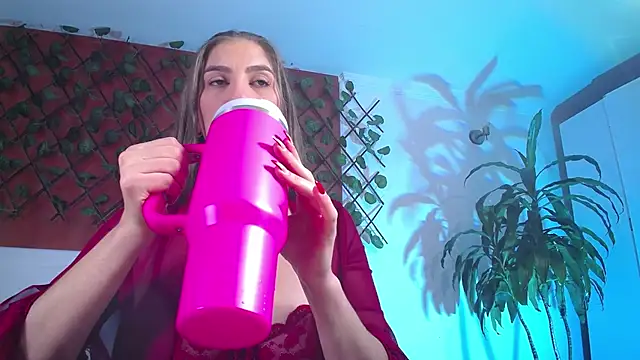 Dafne castro  online show from February 2026 06:59:02 PM