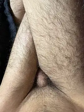 crazyblaze002 online show from April 2026 03:31:02 AM