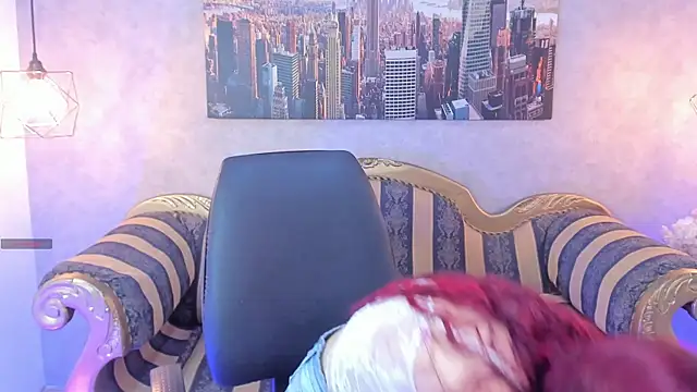 Gaby louse online show from September 2025 02:41:01 PM