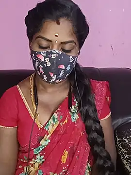 Snapshot of tamilammukuttyy chatting on May 2026 12:36:02 PM tamilammukuttyy online show from May 2026 12:36:02 PM