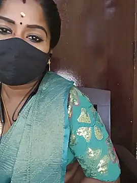 Snapshot of tamilammukuttyy chatting on July 2026 03:42:01 AM tamilammukuttyy online show from July 2026 03:42:01 AM