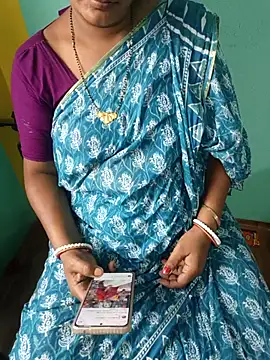 Snapshot of desi_boudi87 chatting on May 2026 11:14:01 AM desi boudi87 online show from May 2026 11:14:01 AM