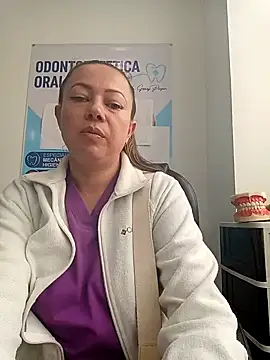 Madisson-04  online show from April 2026 03:01:01 PM